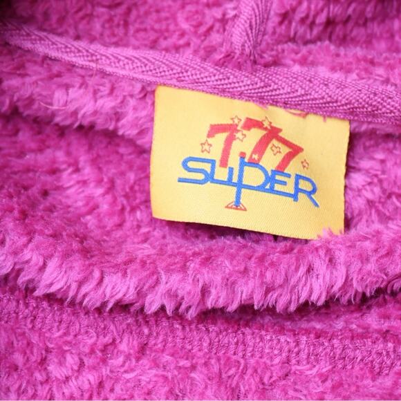 Women’s full zip hot pink hoodie. 777 super brand. Size M very soft feel - Picture 4 of 9